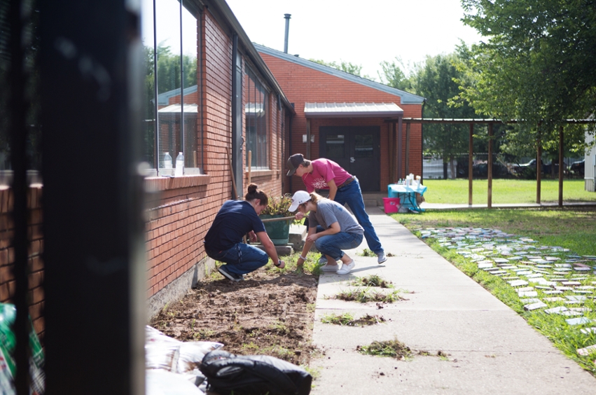 Students serving