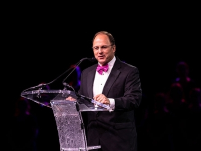 Raymond H. Harris speaking at the Russell Perry dinner