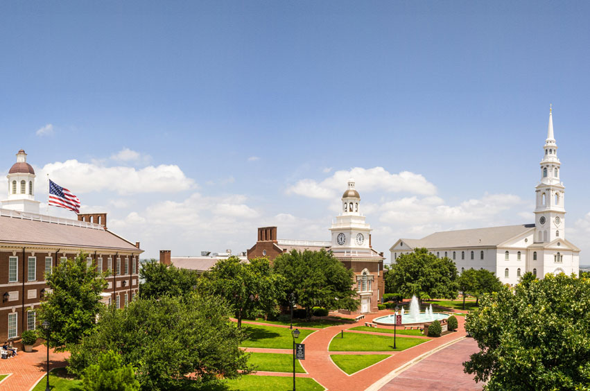 DBU Hosts A Congreso Experience Featuring Marlon Ivan Rios