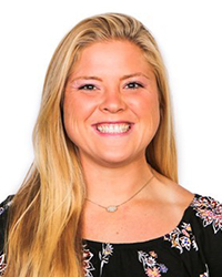 Headshot of Alumni Courtney Bland 