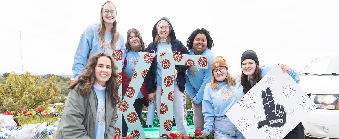 Kappa Gamma at Patriot Rally